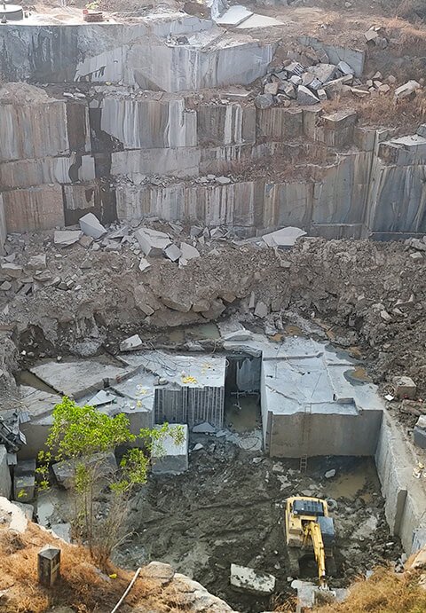 About Us Image - Sai Stone